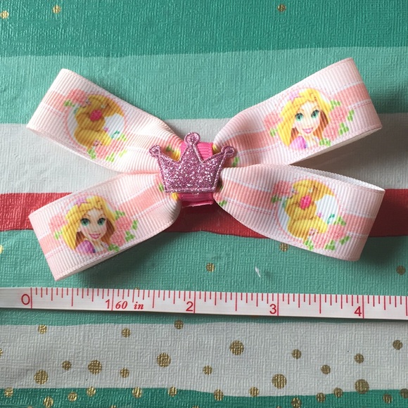 DISNEY PRINCESS NWOT HAIR ALLIGATOR CLIP - Picture 2 of 3